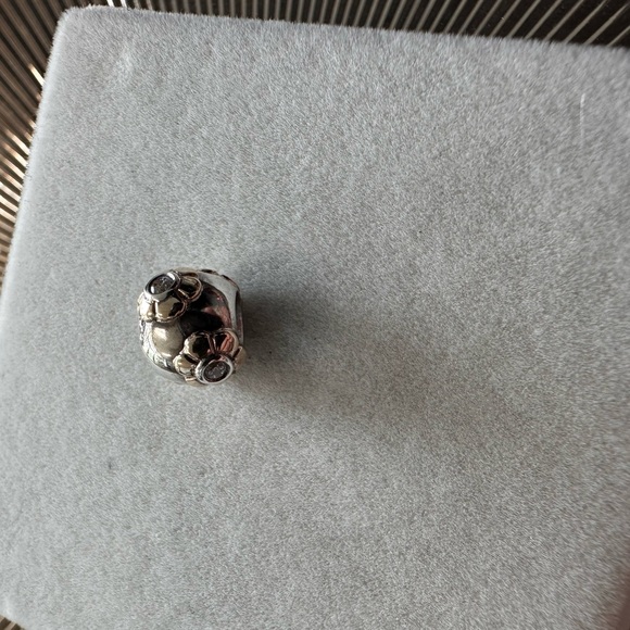 Pandora Silver and Gold Bracelet Charm with Floral Design - Picture 3 of 8